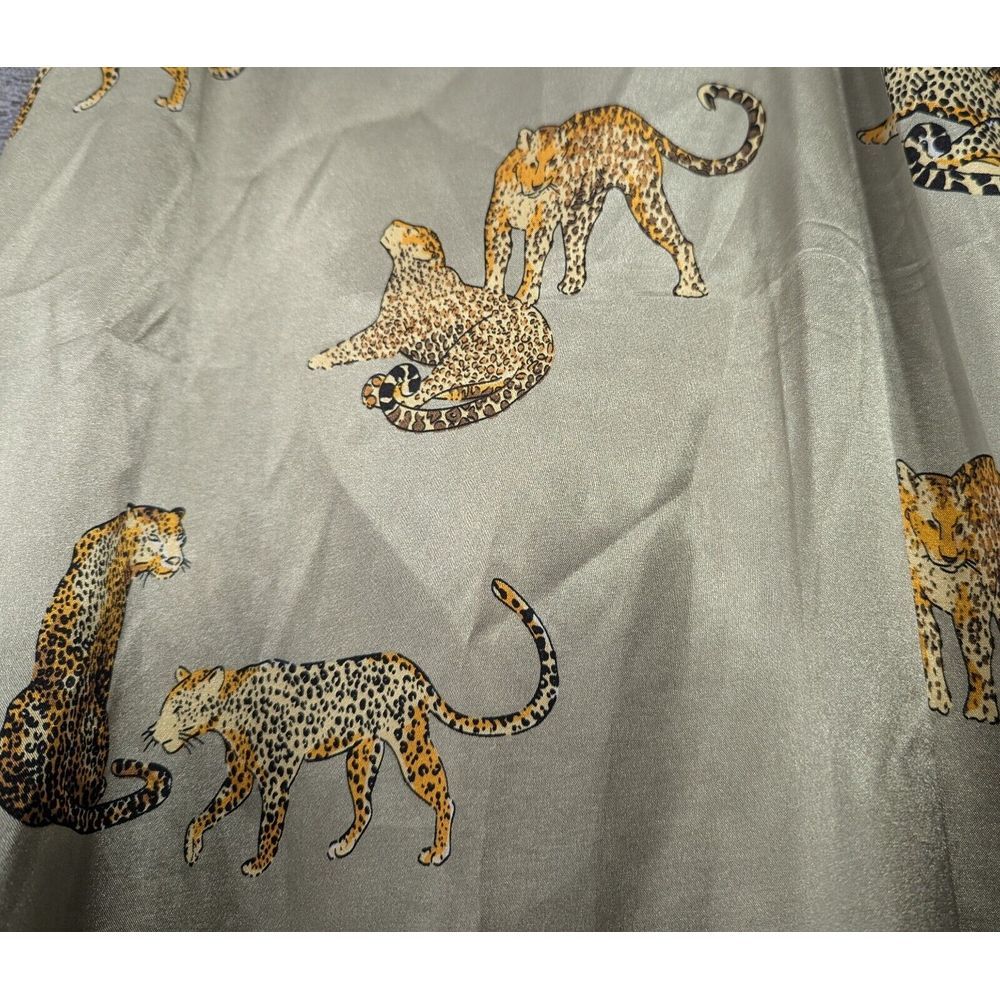 Shein Nightgown‎ Leopard Print Goldfish Gray Women's Medium - Picture 6 of 12